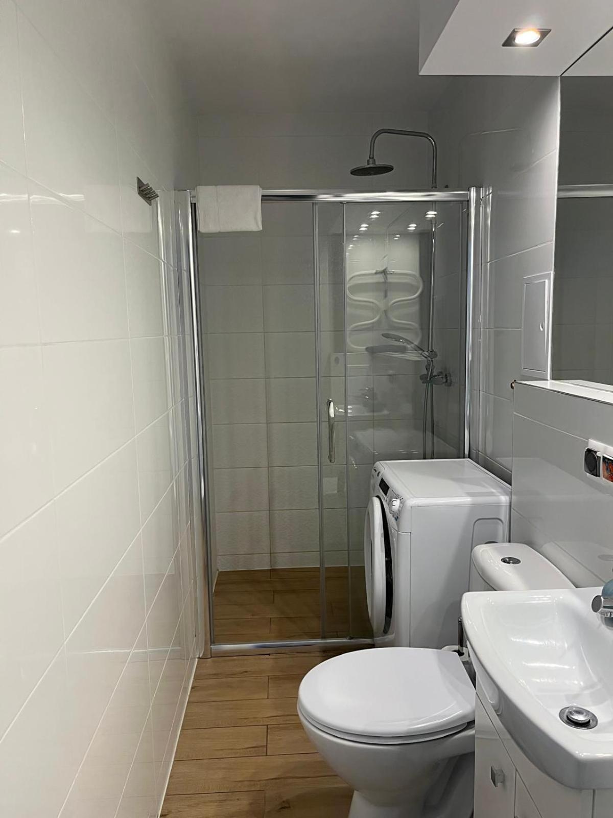 Przytulny Apartament Blisko Starowki Apartment กดัญสก์ ภายนอก รูปภาพ