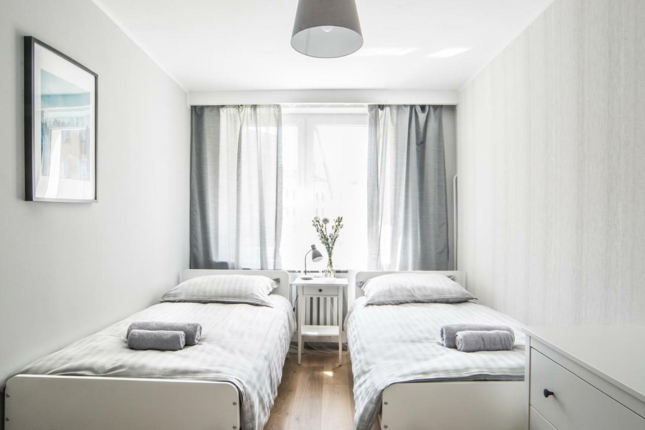 Przytulny Apartament Blisko Starowki Apartment กดัญสก์ ภายนอก รูปภาพ