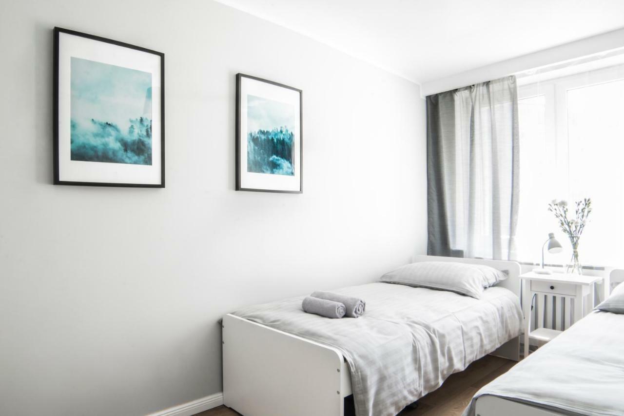 Przytulny Apartament Blisko Starowki Apartment กดัญสก์ ภายนอก รูปภาพ